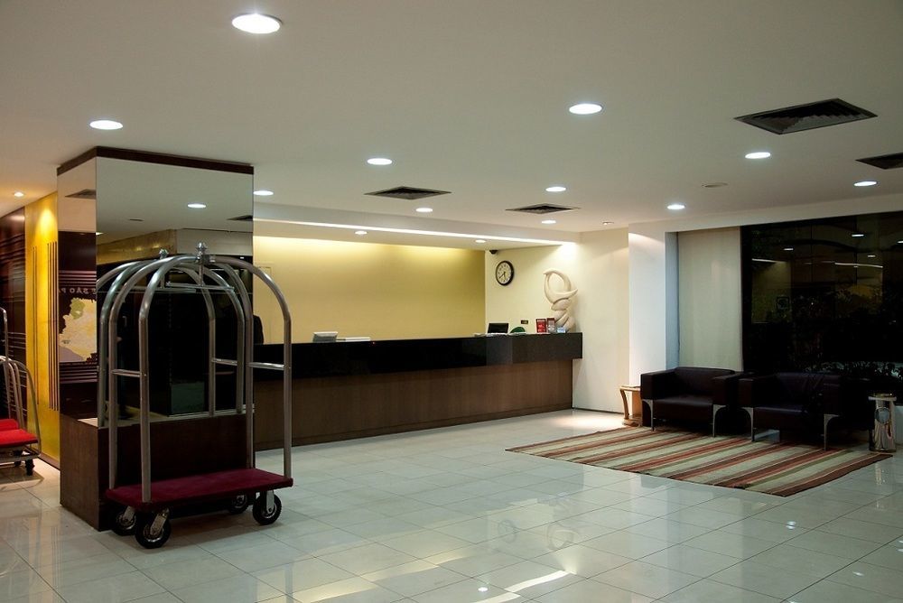 Stream Palace Hotel (Adults Only) ฮิเบเราเปรโต ภายนอก รูปภาพ